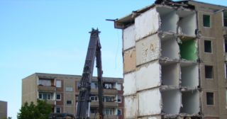 Демонтаж 5 этажного дома Тобольск, цена от 3712 руб.