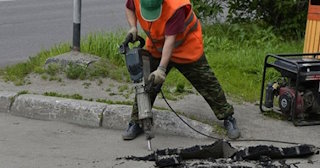 Демонтаж дорожных покрытий в Тобольске - асфальтовых и бетонных покрытий от Сварной-Тбл от 576 рублей