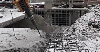 Демонтаж монолитного перекрытия в Тобольске - Профессиональная разборка от 837 руб.