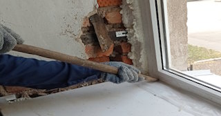Демонтаж окон в Тобольске: цена от 1569 руб. - Сварной-Тбл