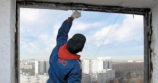 Демонтаж остекления балкона в Тобольске - цена от 576 руб. - Сварной-Тбл